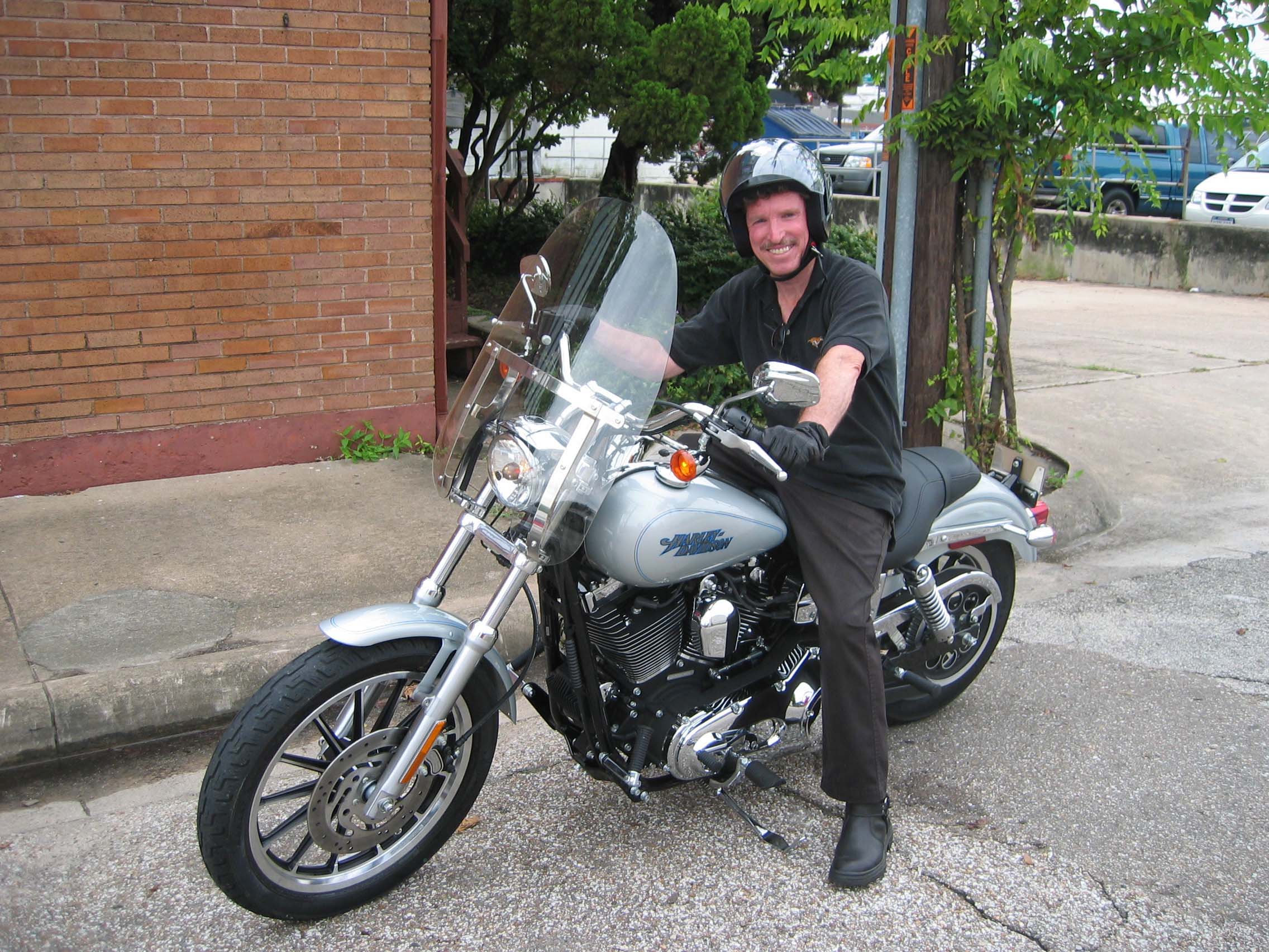 John and Harley.jpg - 496833 Bytes